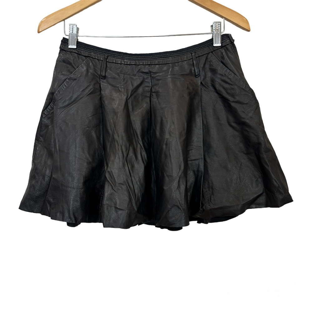 Sassogina Italy Designer Black Leather Mini Skirt Women’s Sz Medium / 42 Italy‎